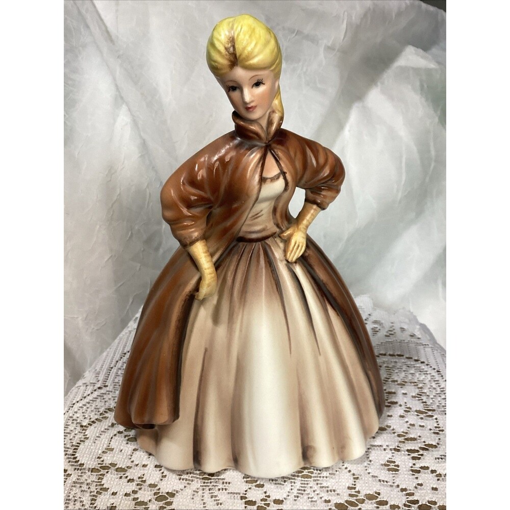 Inarco Beautiful Lady Figurine Porcelain Vintage Home Decor #E 1031 Japan 8"